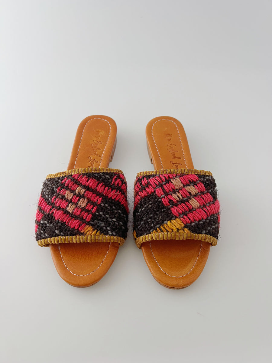 Size 5 - Sandal 01