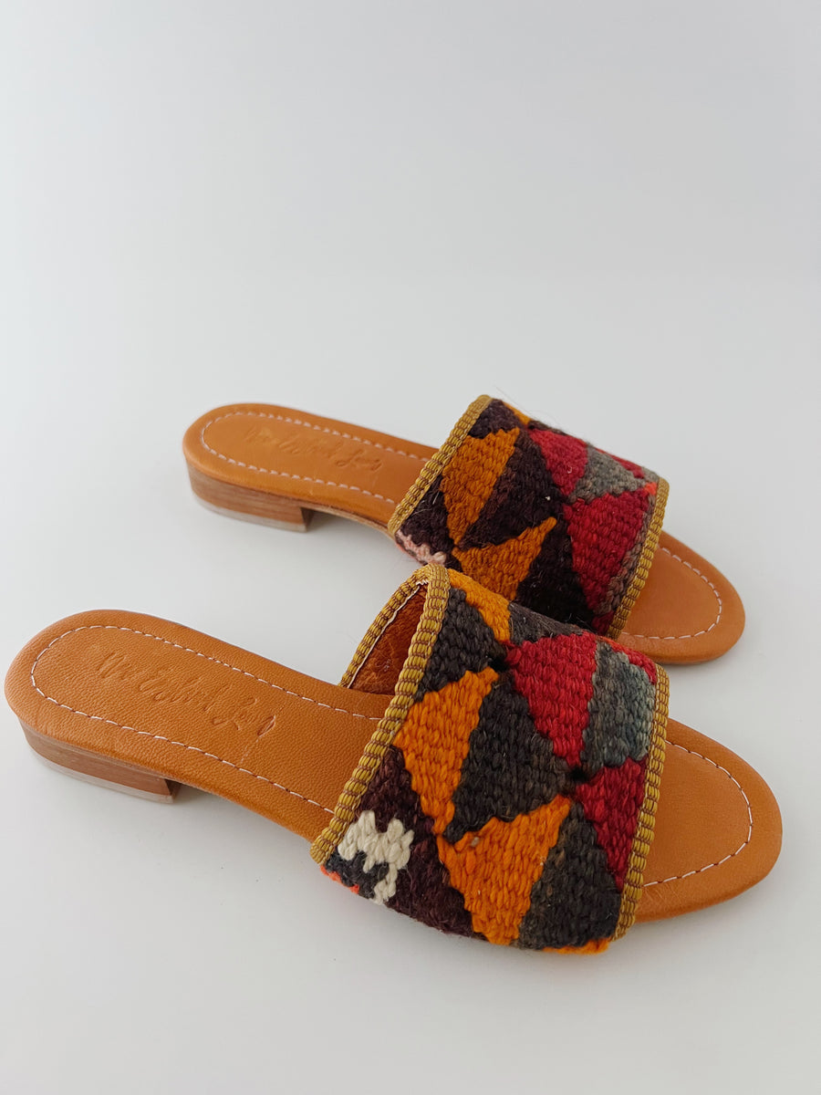 Size 6.5 - Sandal 24