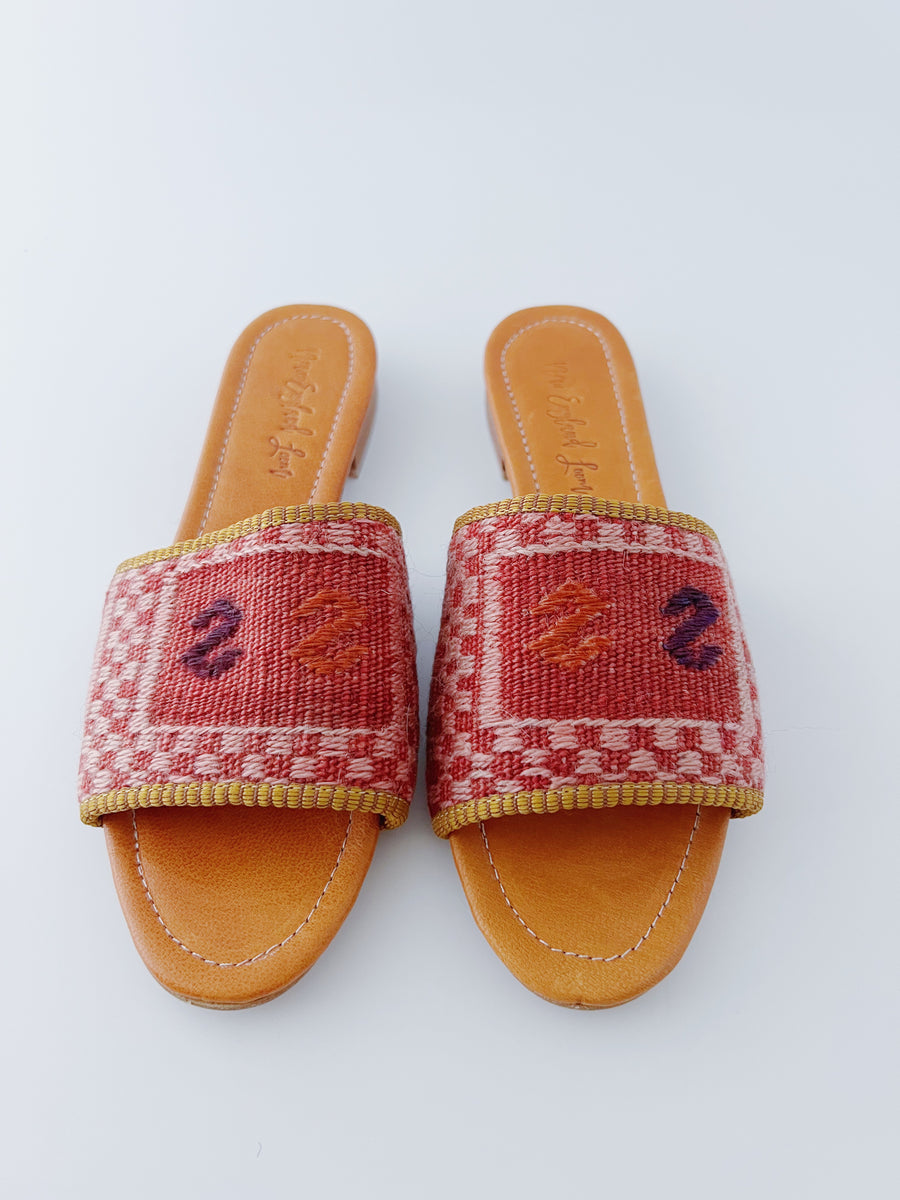 Size 8 - Sandal 57