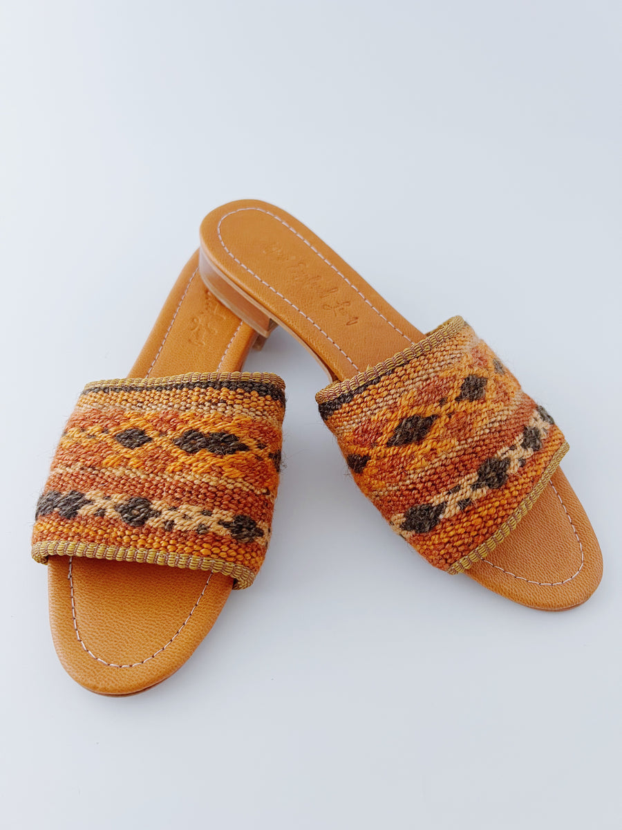 Size 8 - Sandal 58