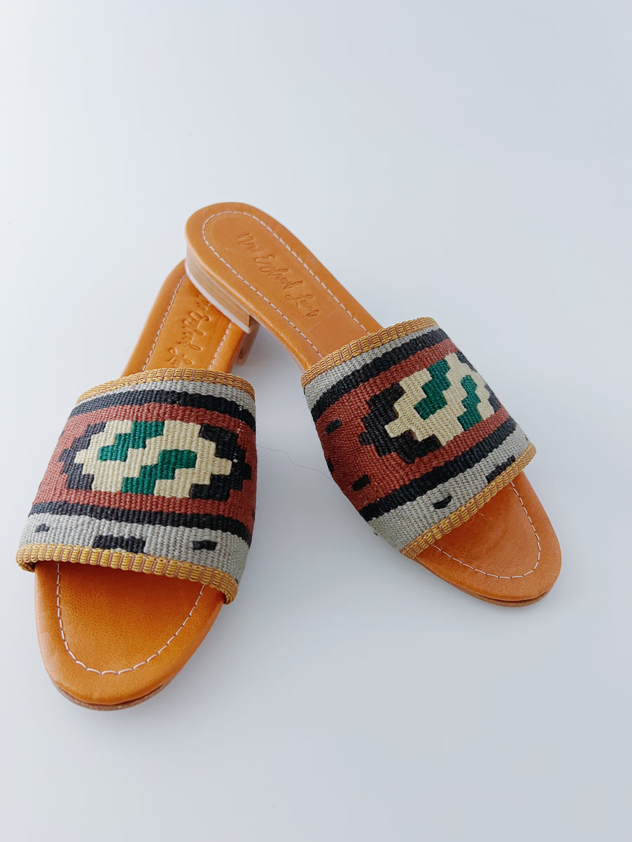 Size 8.5 - Sandal 74