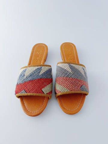 Size 8.5 - Sandal 87