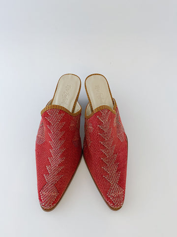 Shoe ~108 - Size 8